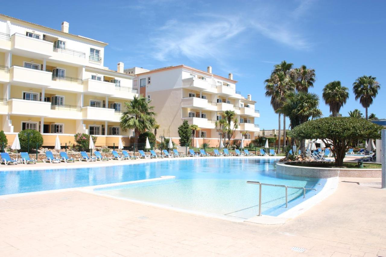Easy4Stay By Beach Resort Портиман Екстериор снимка